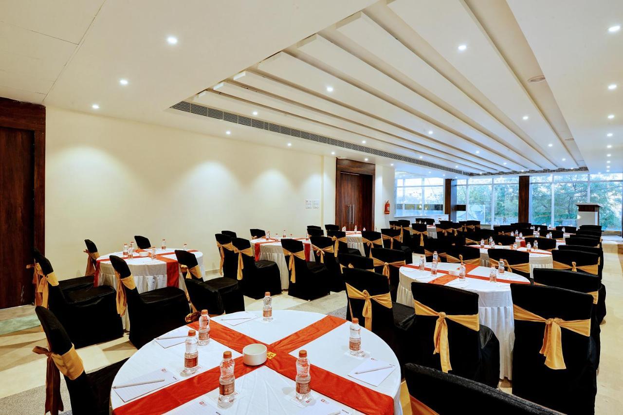 Mastiff Select Gulbarga Hotel Kalaburagi Exterior photo