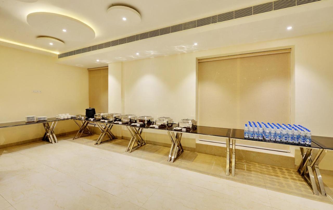 Mastiff Select Gulbarga Hotel Kalaburagi Exterior photo