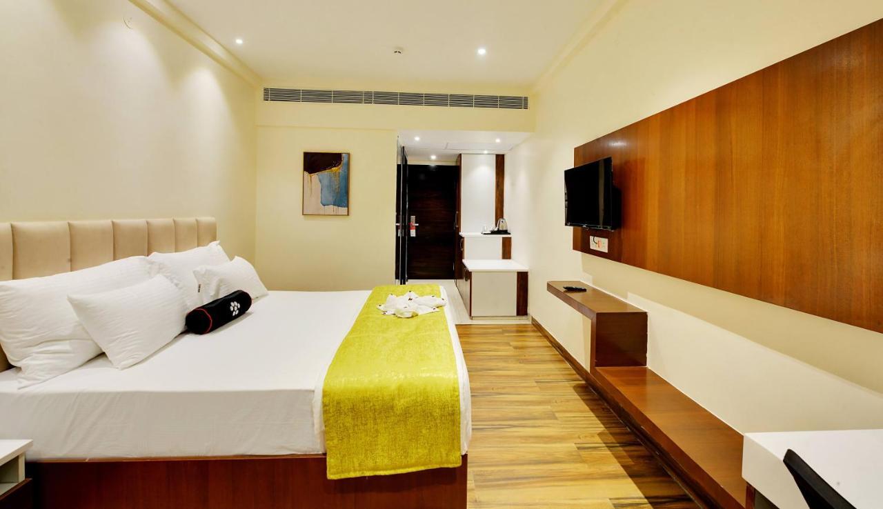 Mastiff Select Gulbarga Hotel Kalaburagi Exterior photo